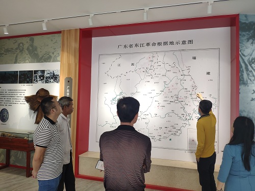 惠来县残联组织开展“回望大南山，永远跟党走”主题活动(图5)