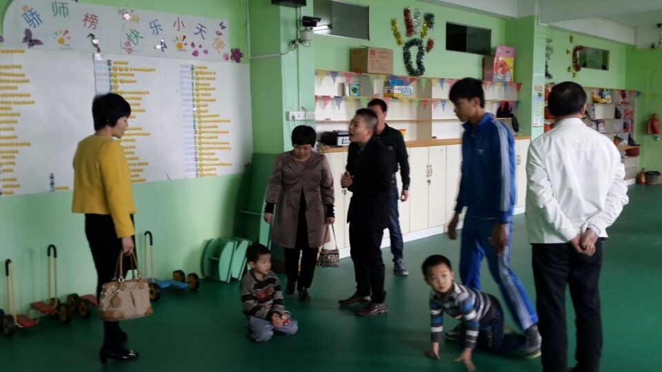 市残联组织对全市残疾人康复工作进行全面督查(图1)