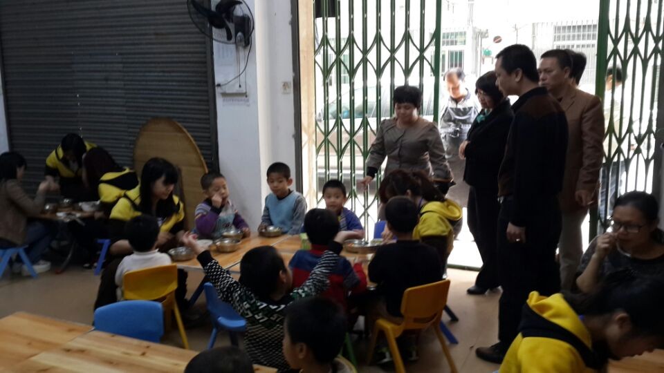 市残联组织对全市残疾人康复工作进行全面督查(图2)